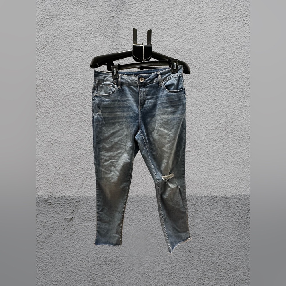 Natural Reflections Faded Blue Distressed Crop Jeans